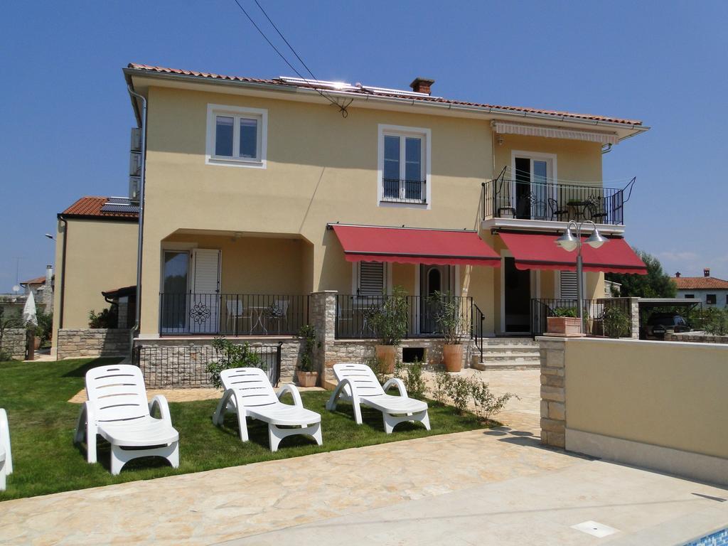 Apartments Villa Ela Umag Luaran gambar