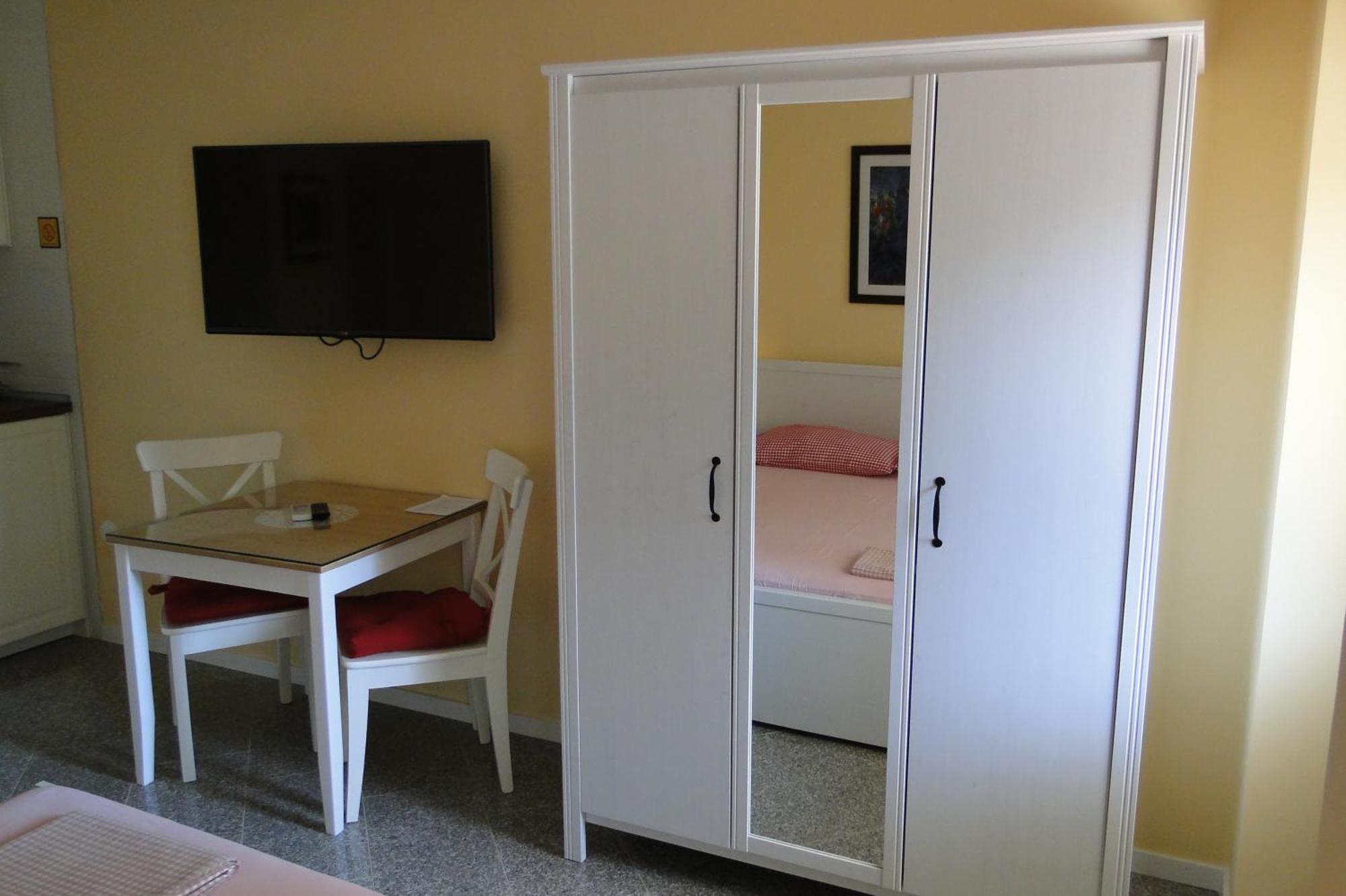 Apartments Villa Ela Umag Bilik gambar