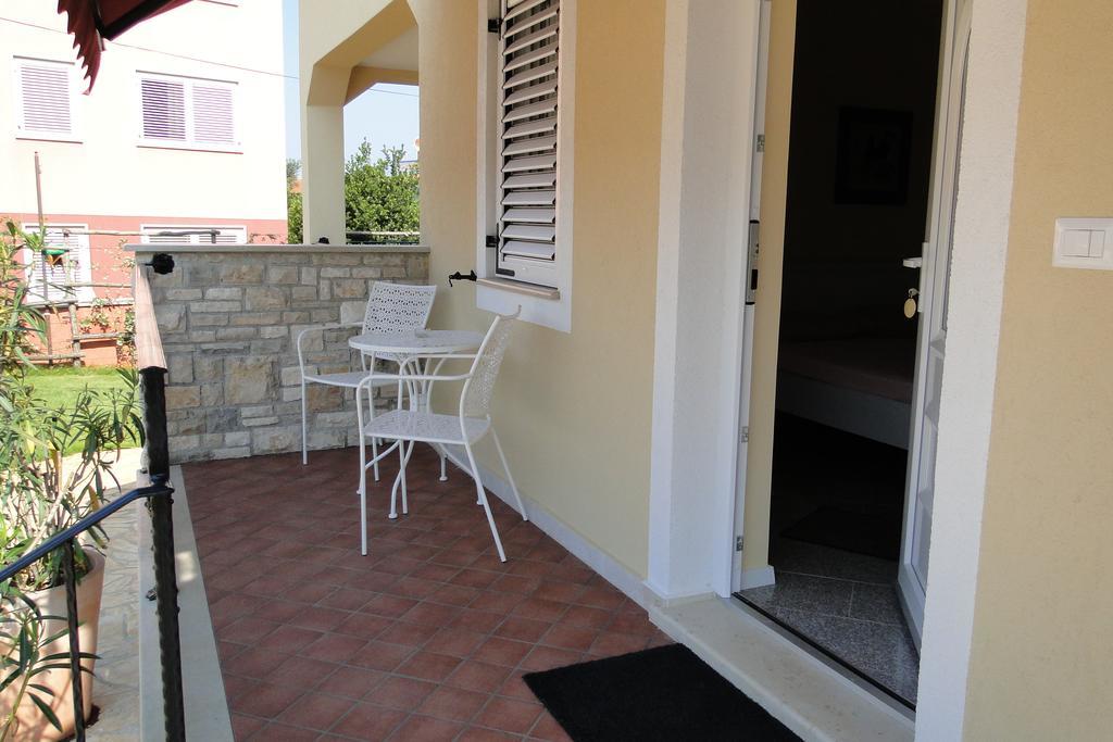 Apartments Villa Ela Umag Luaran gambar