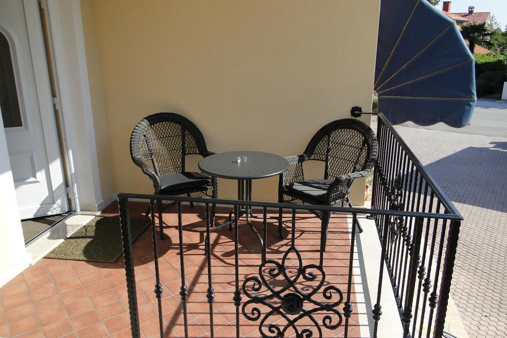 Apartments Villa Ela Umag Luaran gambar